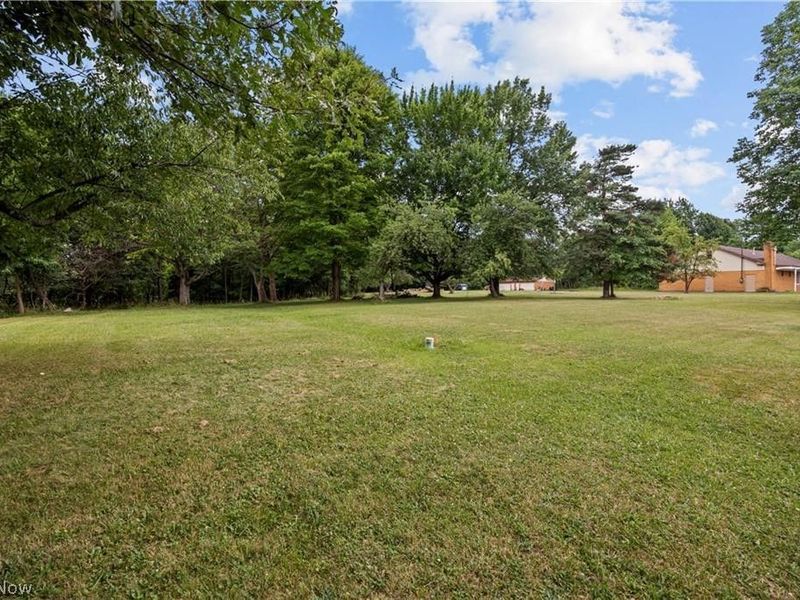 7781 Ridge Road, Parma, OH 44129 Photo 2