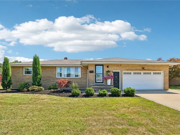 720 Longridge Drive , Seven Hills, OH 44131