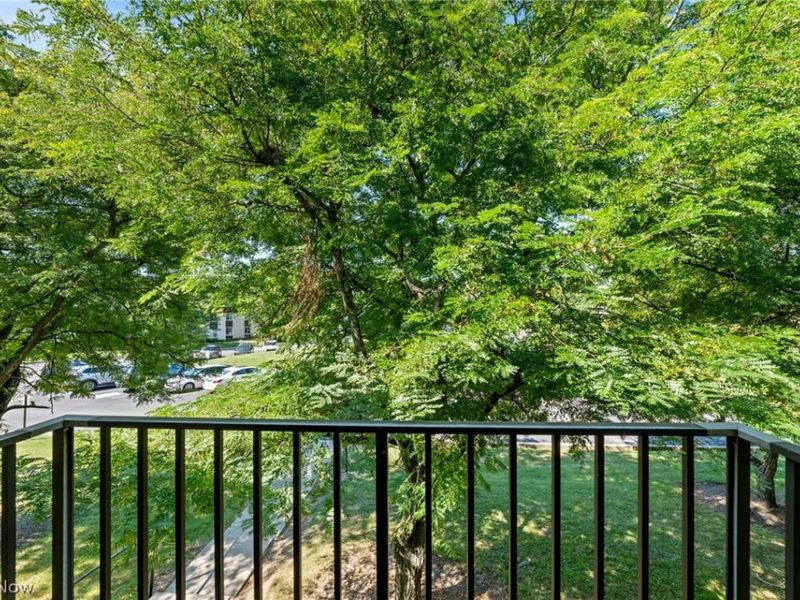 8455 N Akins Road, Unit 201, North Royalton, OH 44133 Photo 22
