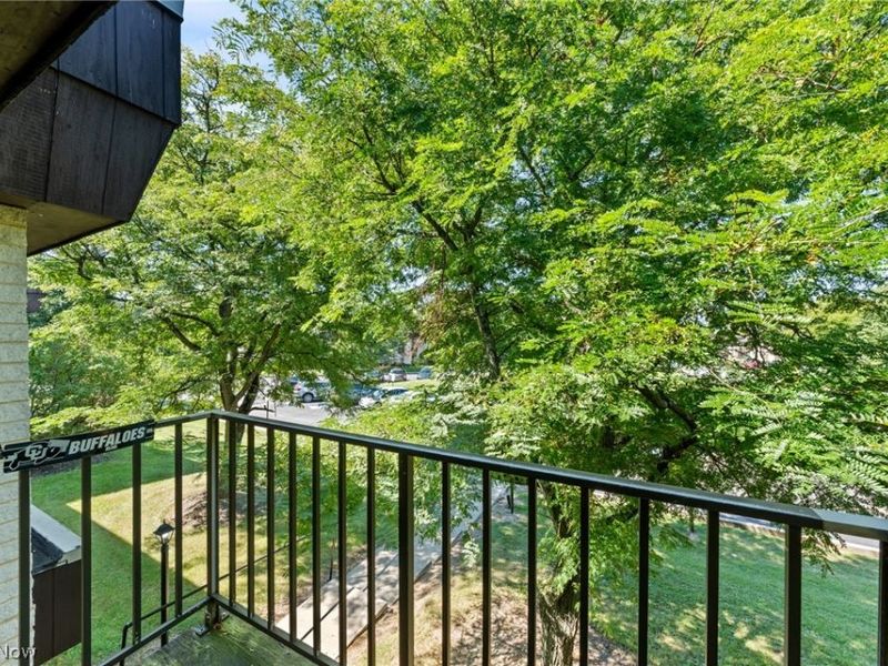 8455 N Akins Road, Unit 201, North Royalton, OH 44133 Photo 24