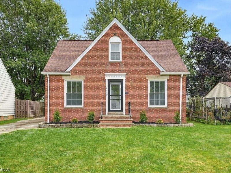7513 Brookside Drive , Brooklyn, OH 44144 Photo 1