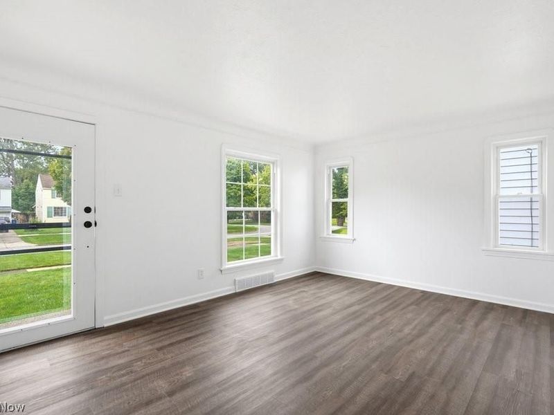 7513 Brookside Drive , Brooklyn, OH 44144 Photo 12