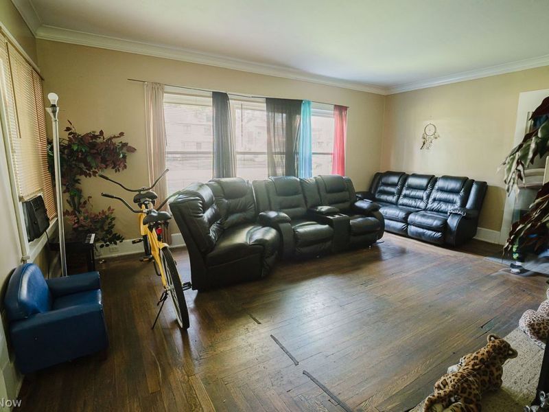 425 Fairgreen Avenue, Youngstown, OH 44504 Photo 10