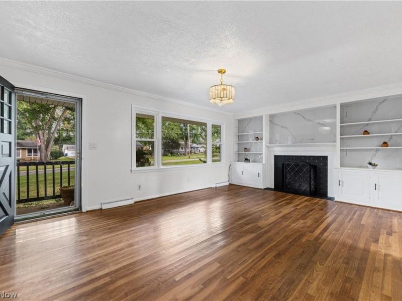 8308 Fairhill Drive NE, Warren, OH 44484 Photo 10