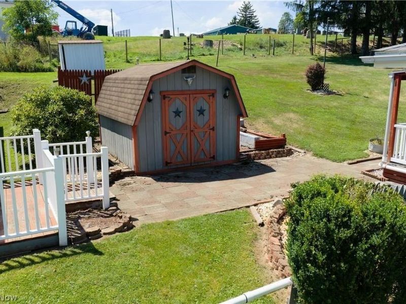 225 Harrison Avenue, Cadiz, OH 43907 Photo 9