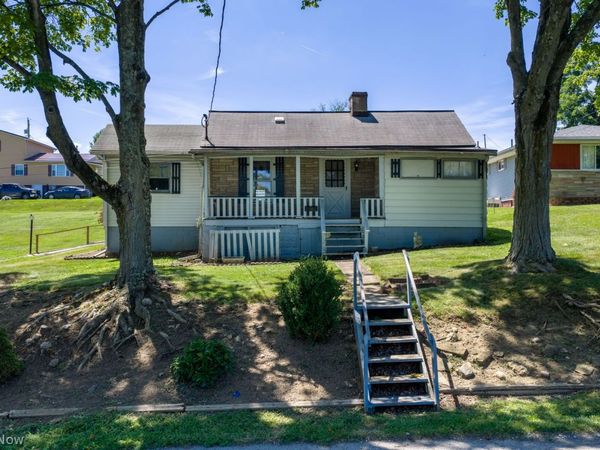 209 Harrison Avenue, Cadiz, OH 43907
