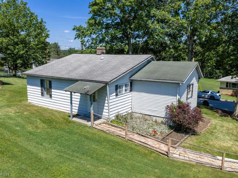 209 Harrison Avenue, Cadiz, OH 43907 Photo 4