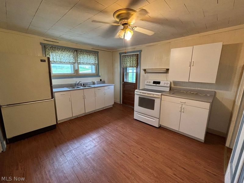 209 Harrison Avenue, Cadiz, OH 43907 Photo 8