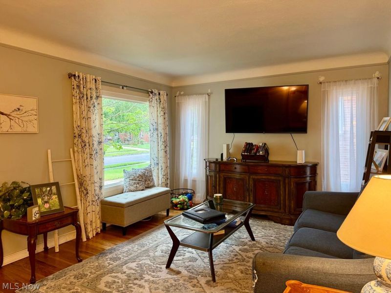 8024 Southington Drive, Cleveland, OH 44129 Photo 8