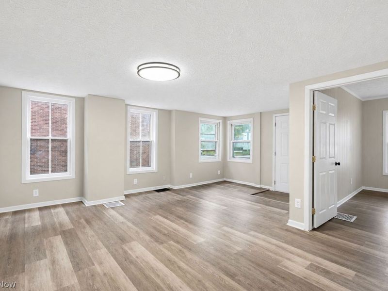 234 Rosenberry Street, Alliance, OH 44601 Photo 7
