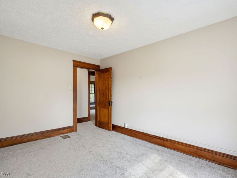 621 S Haines Avenue, Alliance, OH 44601 Photo 19