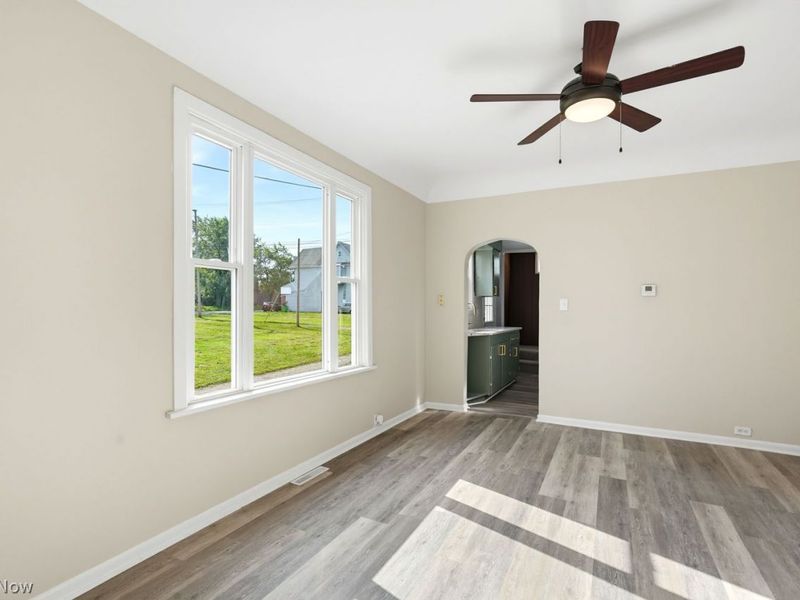 231 Rosenberry Street, Alliance, OH 44601 Photo 11