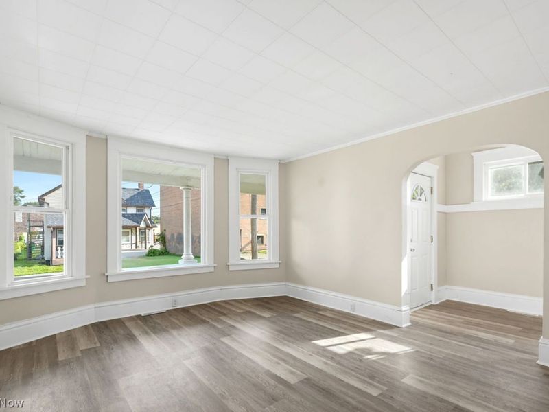 231 Rosenberry Street, Alliance, OH 44601 Photo 8