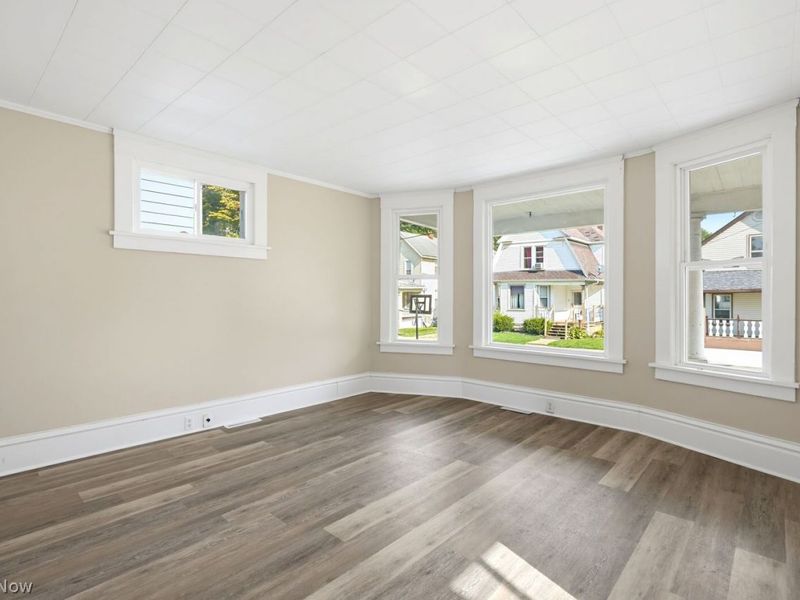 231 Rosenberry Street, Alliance, OH 44601 Photo 9