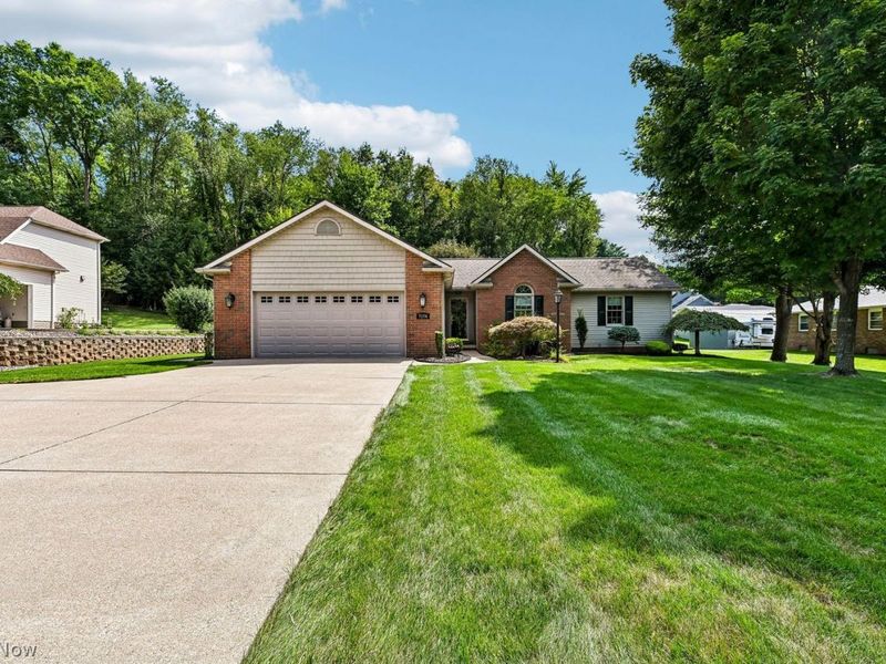 7174 Lake O Springs Avenue NW, North Canton, OH 44720 Photo 1
