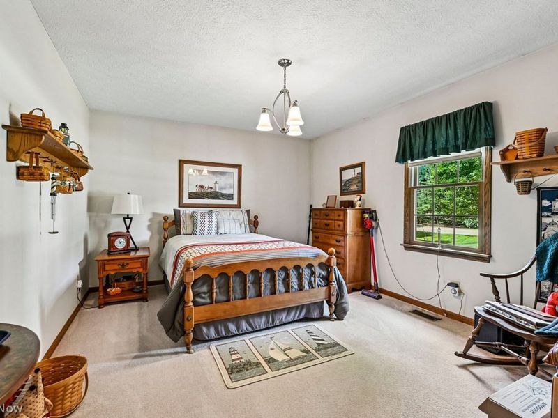 7174 Lake O Springs Avenue NW, North Canton, OH 44720 Photo 25