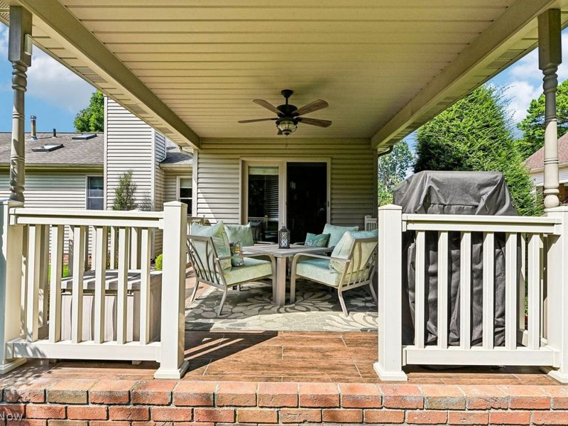 7174 Lake O Springs Avenue NW, North Canton, OH 44720 Photo 38