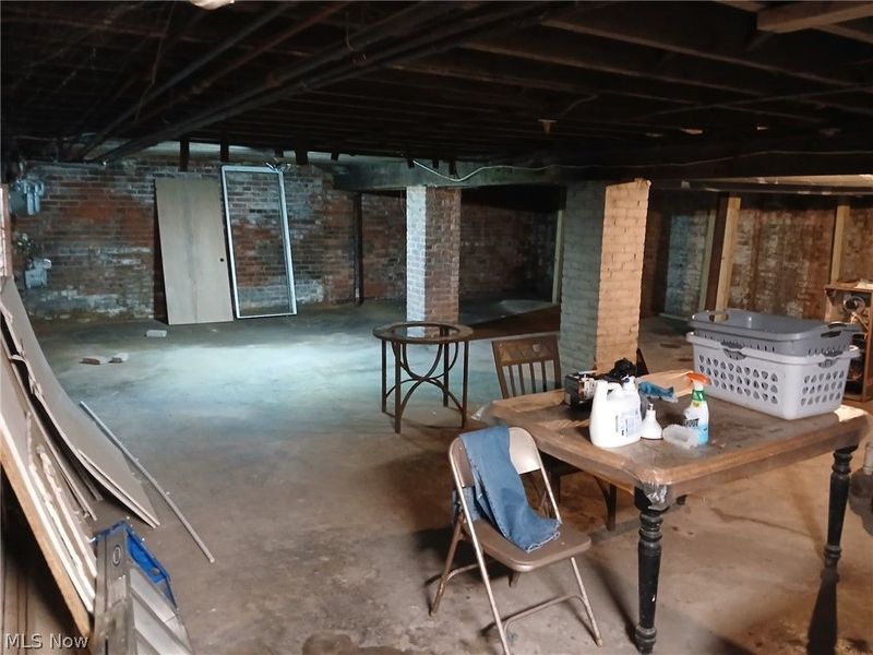 14306 Kinsman Road, Cleveland, OH 44120 Photo 8