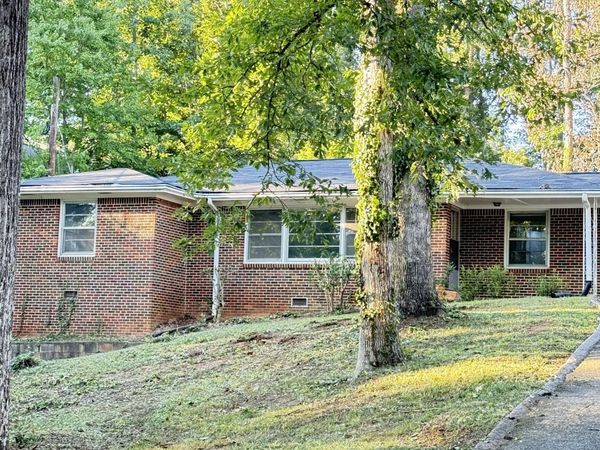 2354 Greenglade Road NE, Atlanta, GA 30345