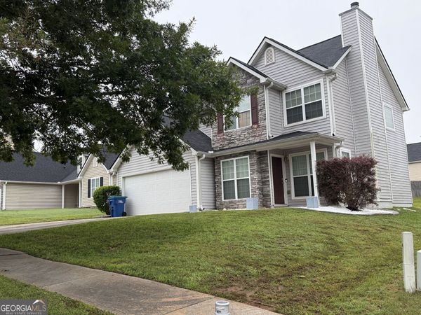 5445 Hilltop Pass, Fairburn, GA 30213