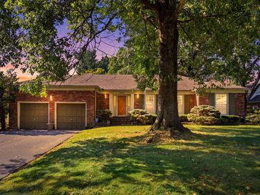 11012 Finchley Road, Louisville, KY 40243