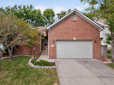 983 Forest Lake Drive, Lexington, KY 40515