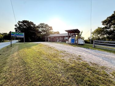 2454 W HWY 204 , Williamsburg, KY 40769