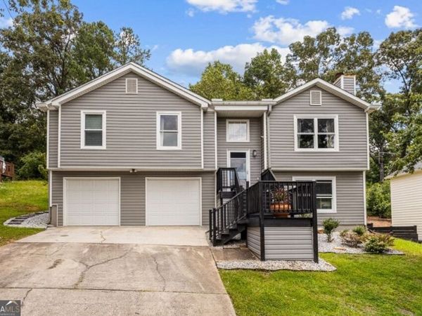 5756 Chisolm Trail, Atlanta, GA 30349
