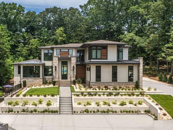 1090 Kingston Drive, Sandy Springs, GA 30342