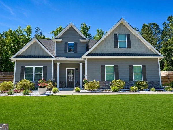 20 Hawthorn Lane, Covington, GA 30014