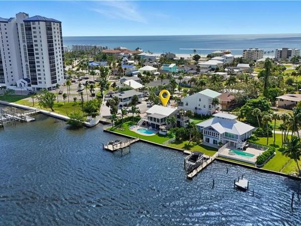205 Bayview AVE , FORT MYERS BEACH, FL 33931