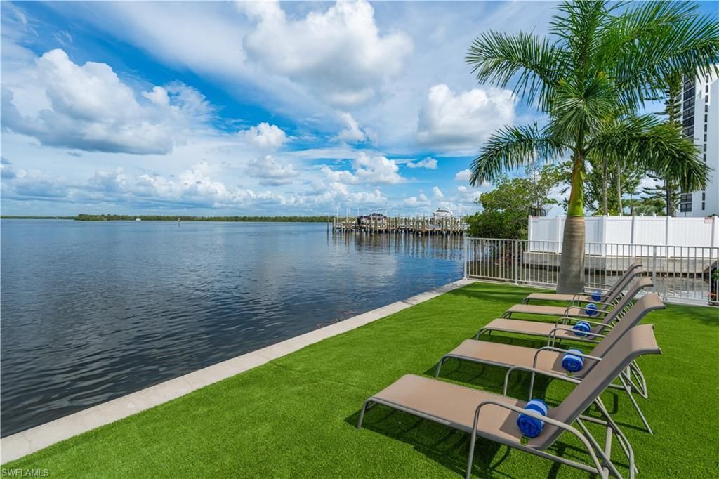 205 Bayview Ave , Fort Myers Beach, FL 33931 Photo