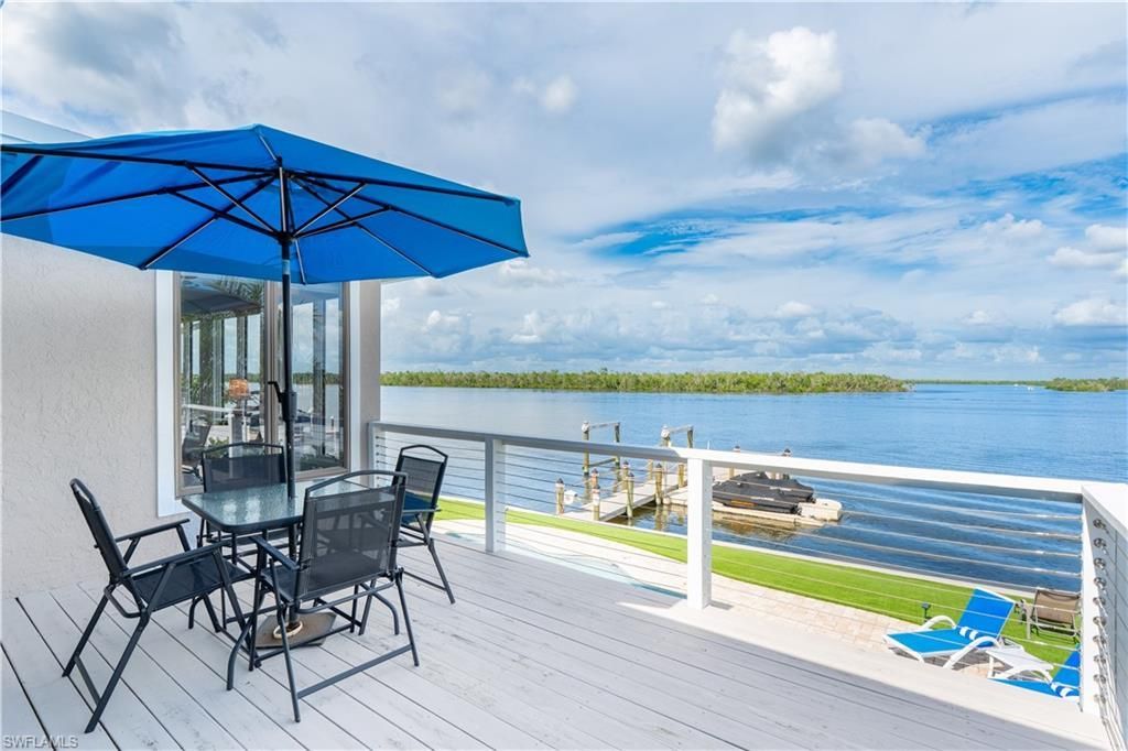 205 Bayview Ave , Fort Myers Beach, FL 33931 Photo