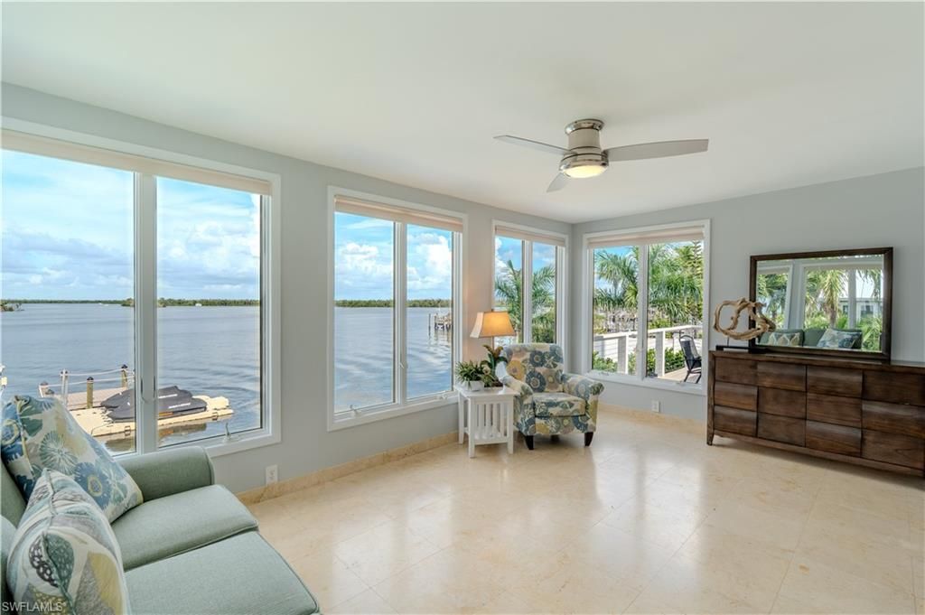 205 Bayview Ave , Fort Myers Beach, FL 33931 Photo