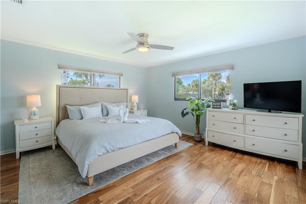 205 Bayview Ave , Fort Myers Beach, FL 33931 Photo
