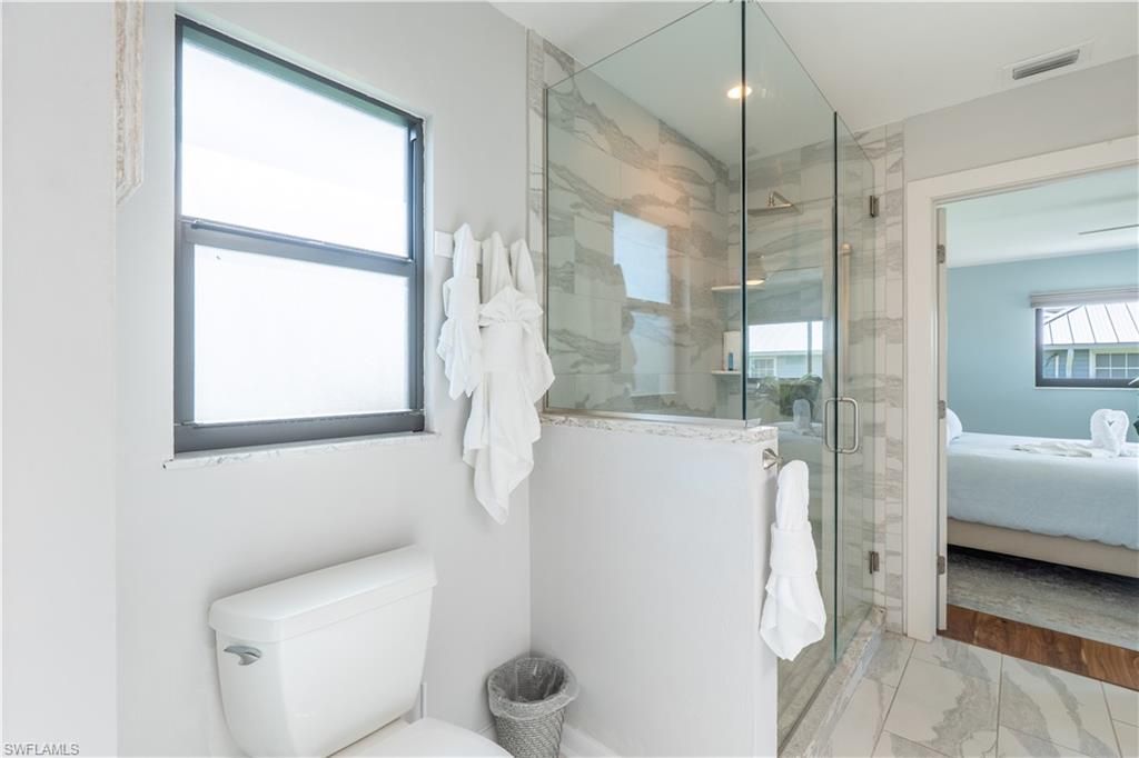 205 Bayview Ave , Fort Myers Beach, FL 33931 Photo