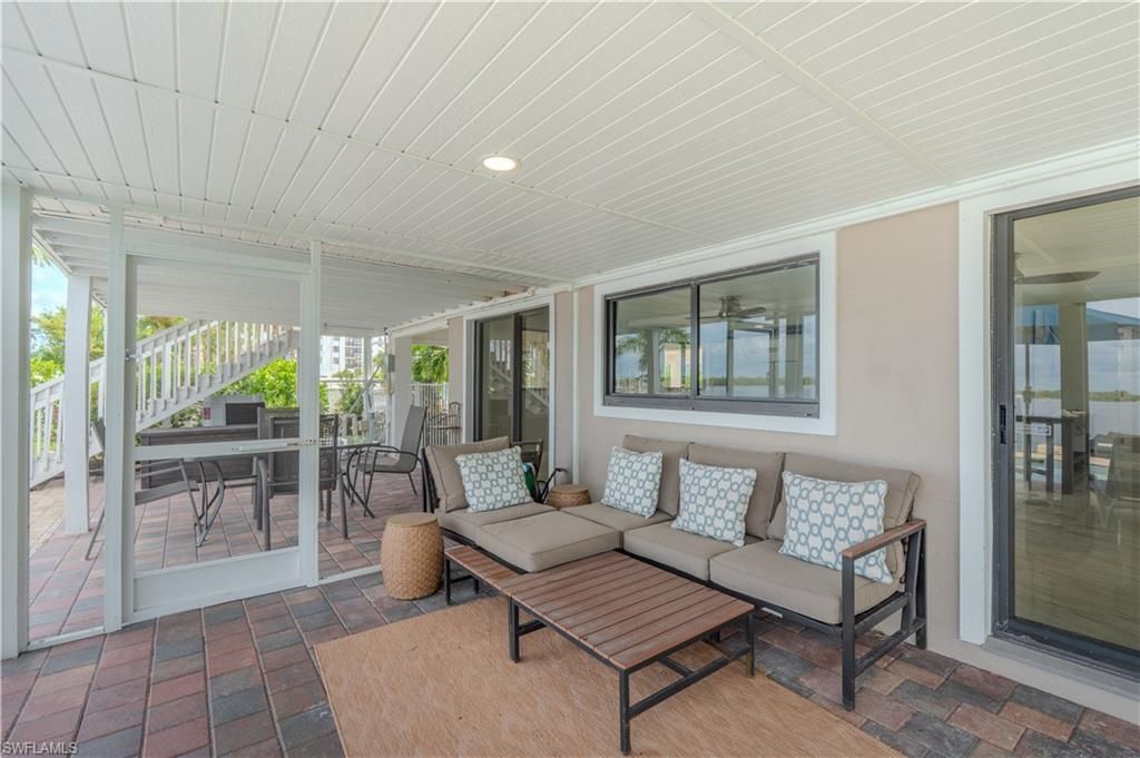 205 Bayview Ave , Fort Myers Beach, FL 33931 Photo