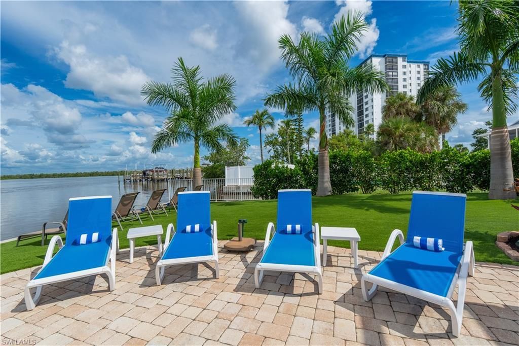 205 Bayview Ave , Fort Myers Beach, FL 33931 Photo