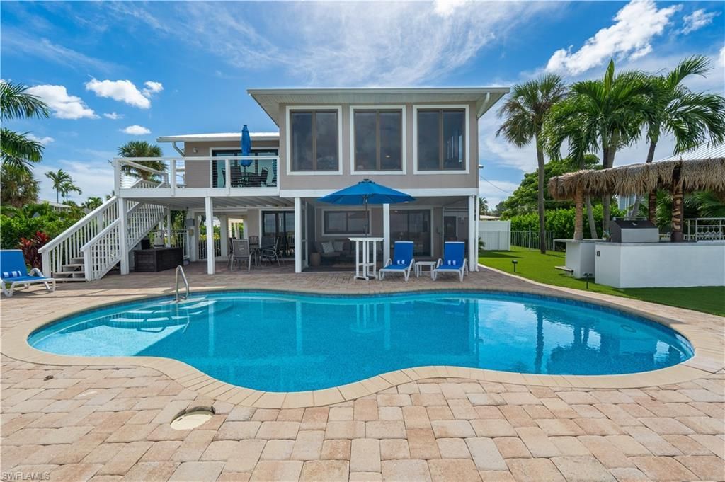 205 Bayview Ave , Fort Myers Beach, FL 33931 Photo