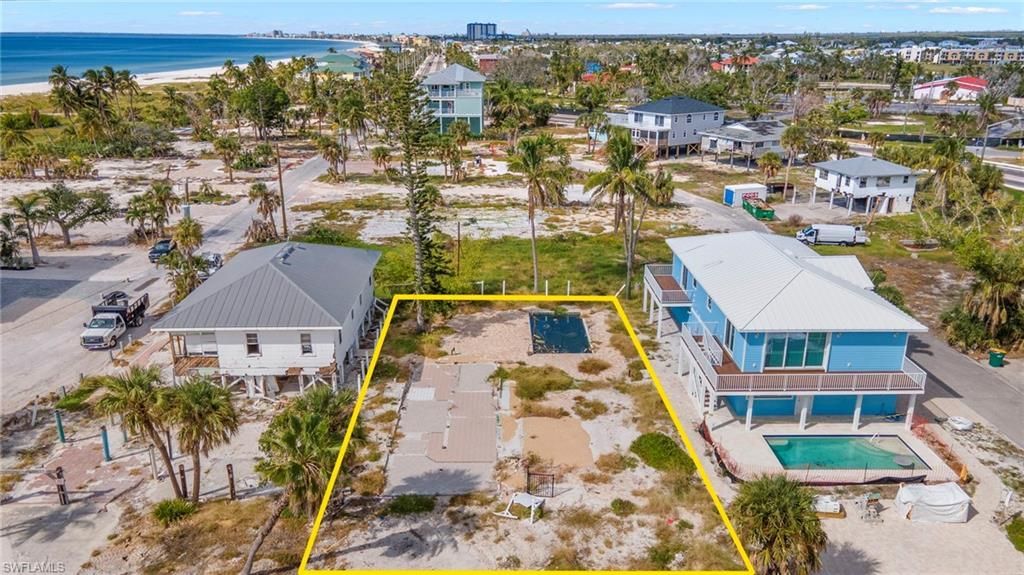 61 Flamingo St , Fort Myers Beach, FL 33931 Photo