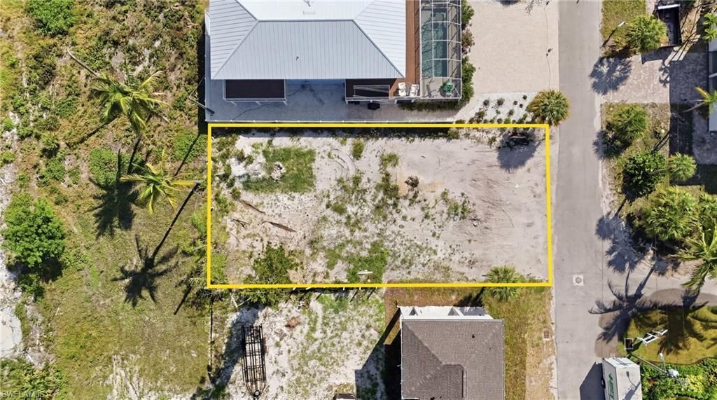 61 Flamingo St , Fort Myers Beach, FL 33931 Photo