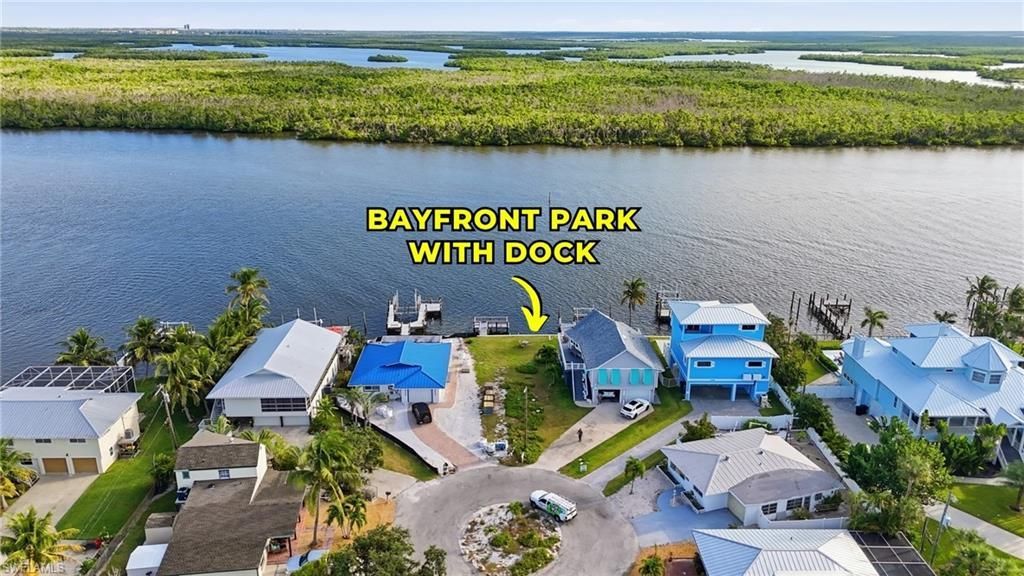 101 Hibiscus Dr , Fort Myers Beach, FL 33931 Photo