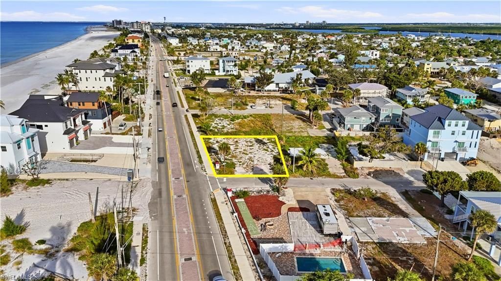 101 Hibiscus Dr , Fort Myers Beach, FL 33931 Photo