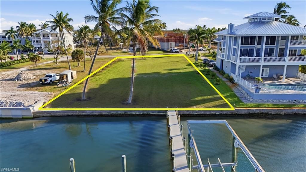 948 San Carlos Dr , Fort Myers Beach, FL 33931 Photo