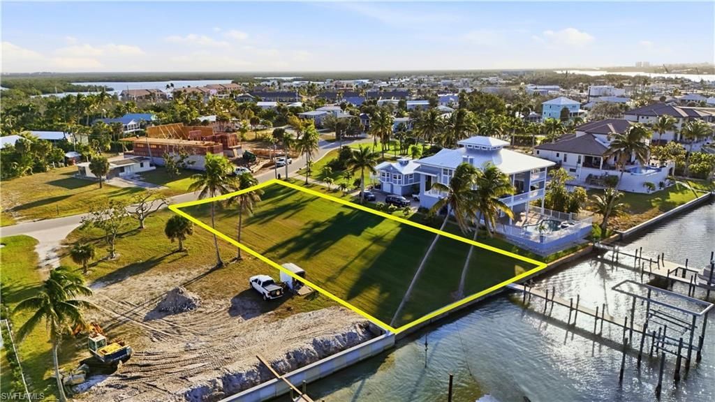 948 San Carlos Dr , Fort Myers Beach, FL 33931 Photo