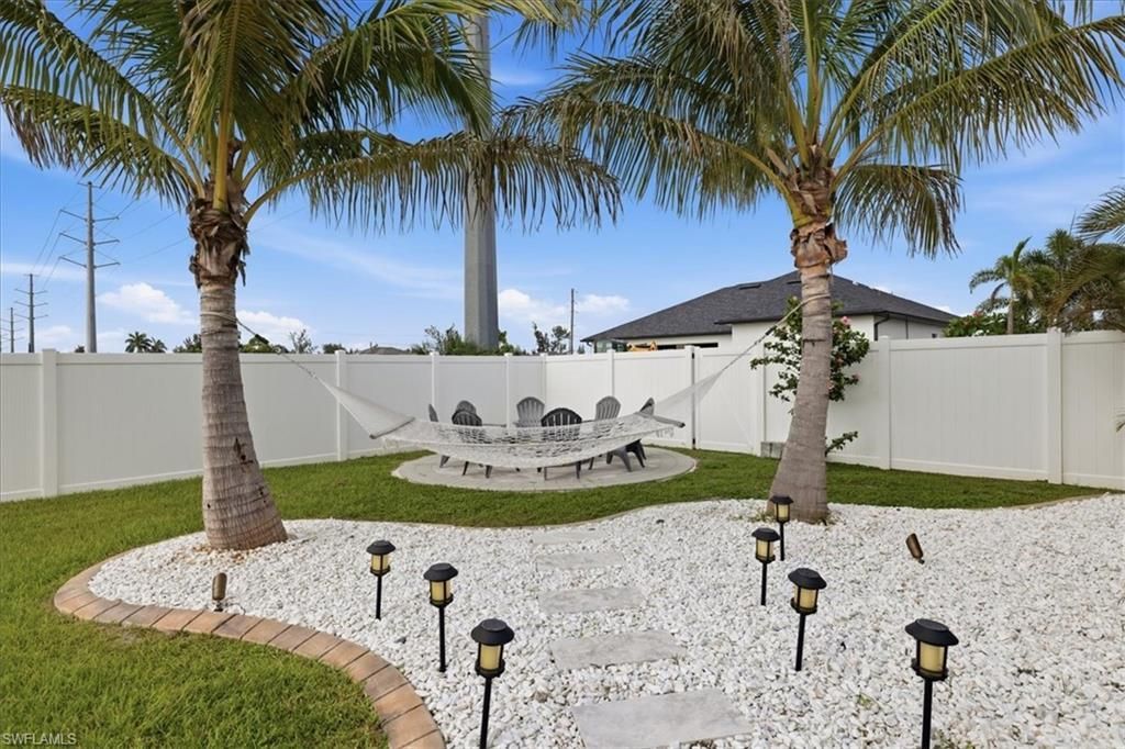 219 El Dorado Blvd S, Cape Coral, FL 33991 Photo