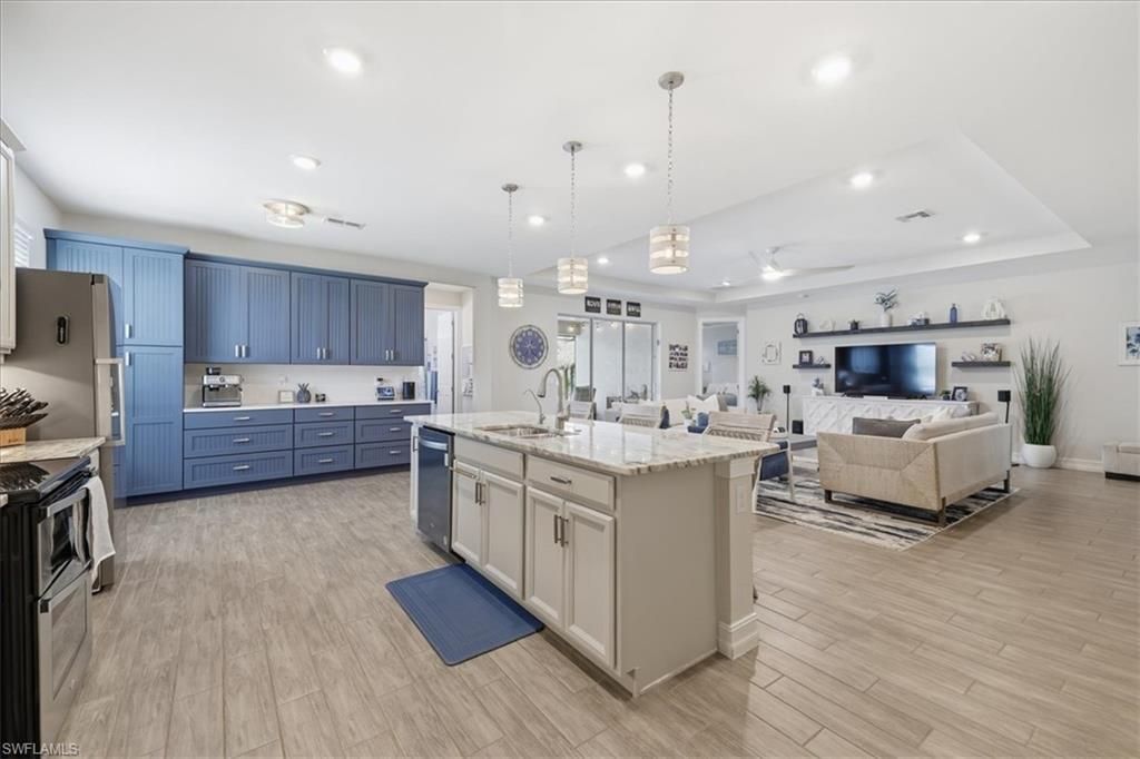 219 El Dorado Blvd S, Cape Coral, FL 33991 Photo