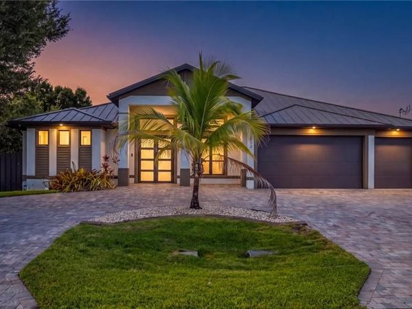 2202 NE 5th TER , CAPE CORAL, FL 33909