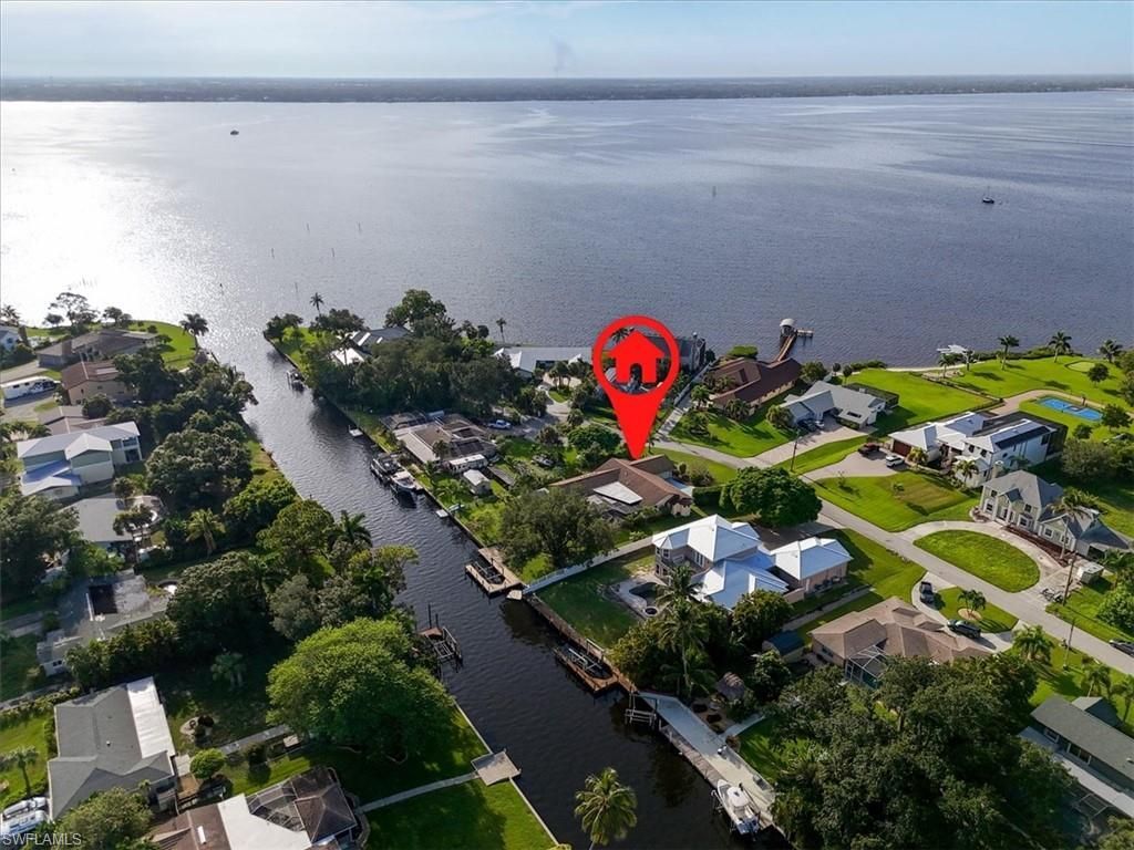 1812 Coral Cir , North Fort Myers, FL 33903 Photo