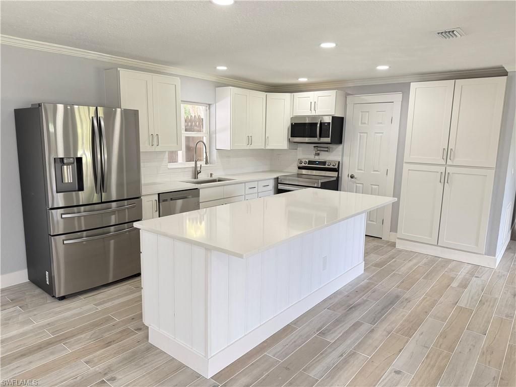 16600 Arbor Ridge Dr, Fort Myers, FL 33908 Photo